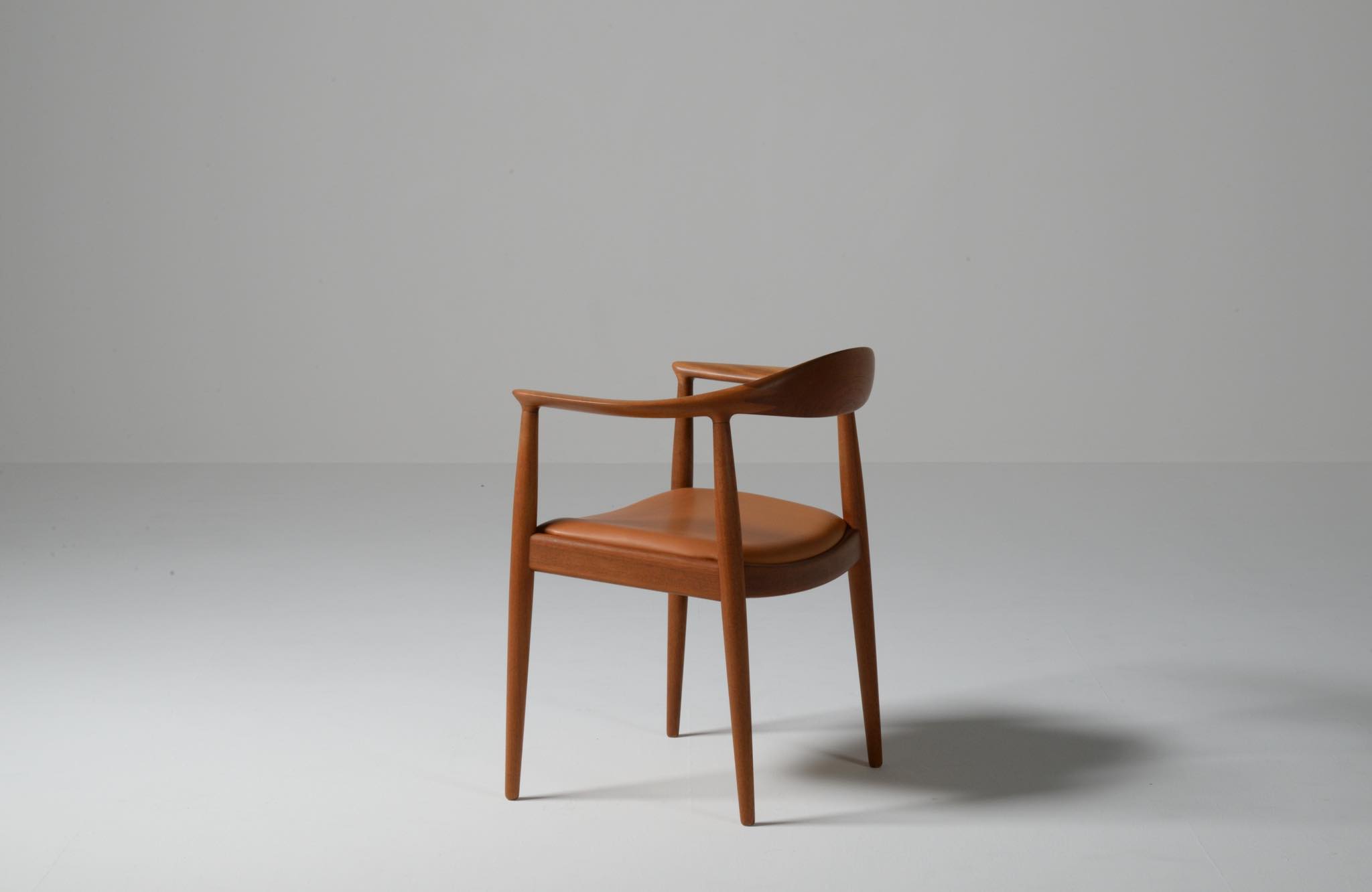 Hans J. Wegner JH503 “The Chair”｜Luca Scandinavia | 北欧